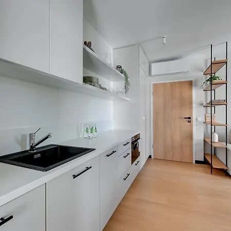 Luxury Aura 40 - 6 By Grand *