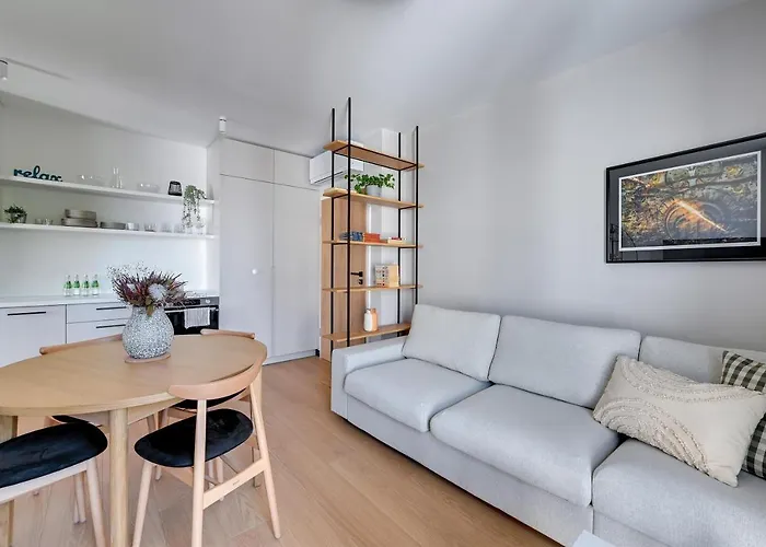 Luxury Aura 40 - 6 By Grand *