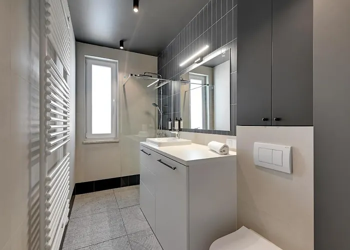 Luxury Aura 40 - 6 By Grand *