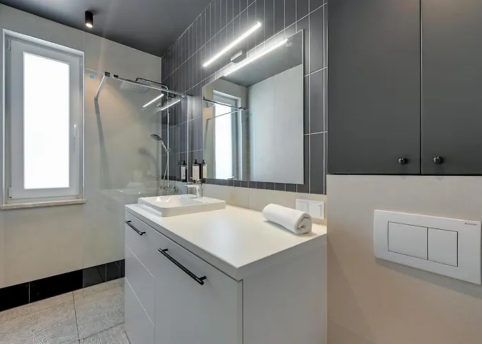 아파트 Luxury Aura 40 - 6 By Grand *